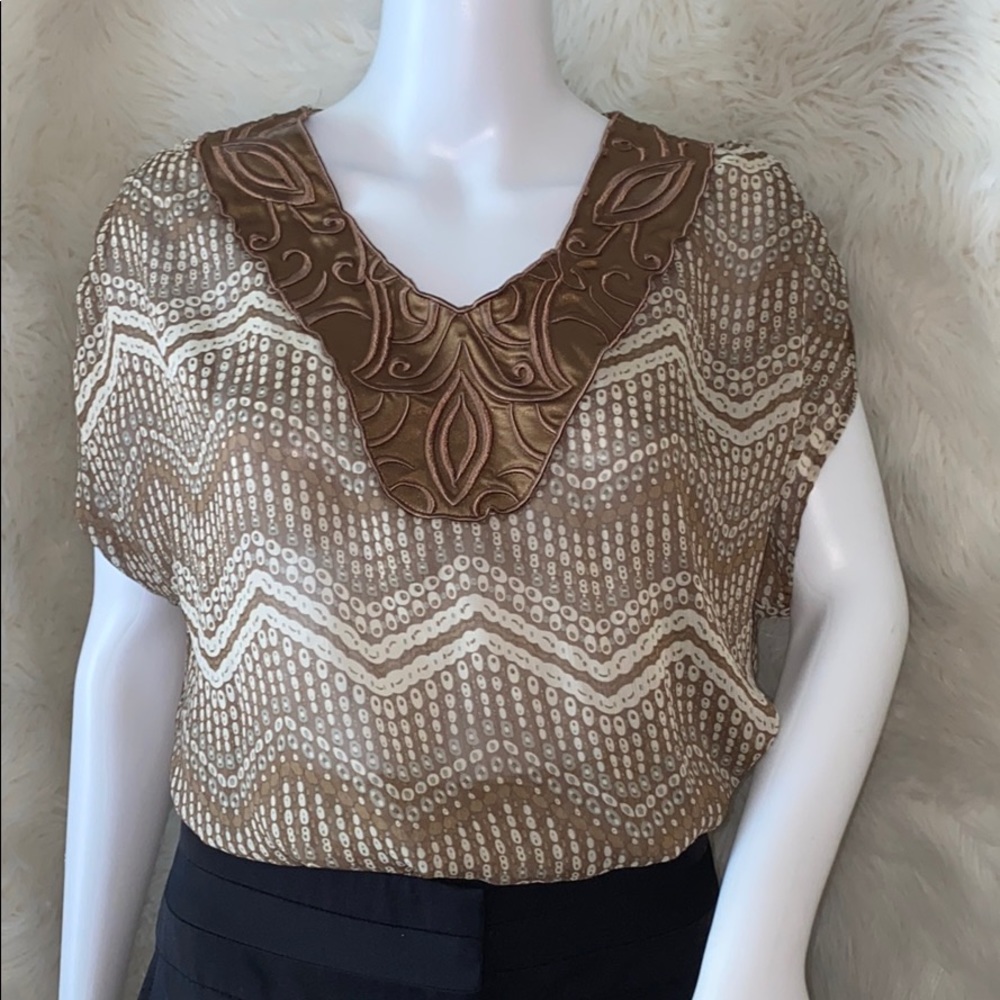 Blouse - Picture 3 of 3